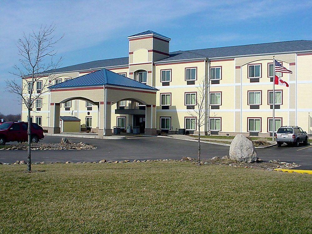 Holiday Inn Express - Rensselaer, An Ihg Hotel Exterior photo